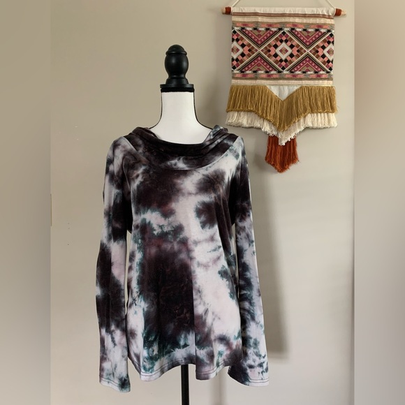 Elightened Tops - Enlightened brand long sleeve hooded tee in purple and white tie-dye size L